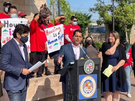 Santiago, Kevin de León, and Advocates Call for  Expedited Rent Relief Payments