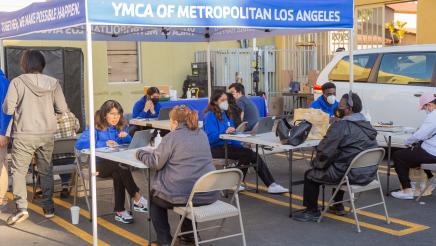 Weingart East LA YMCA's Rent Relief Application Assistance Clinic